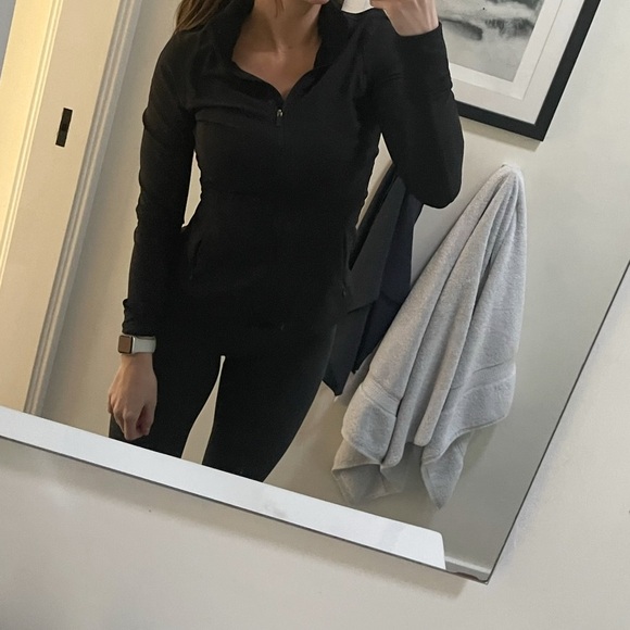 Lululemon Ribbed Nulux Running Jacket - Picture 9 of 9